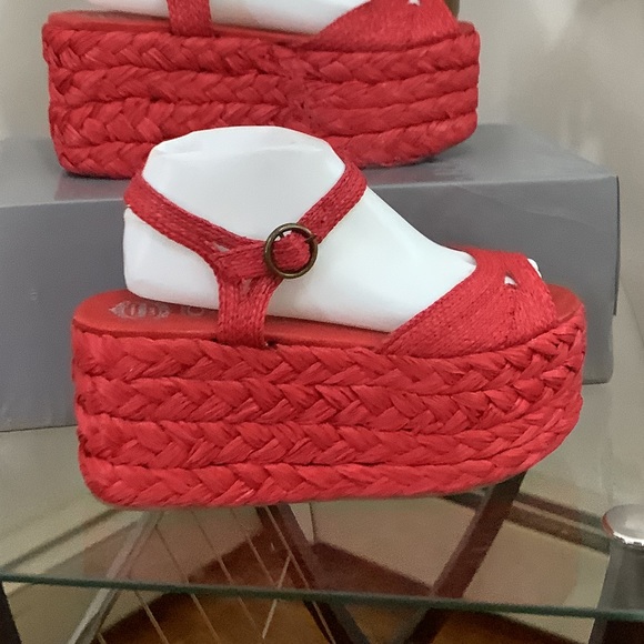 Jeffrey Campbell Shoes - Jeffery Campbell Platforms